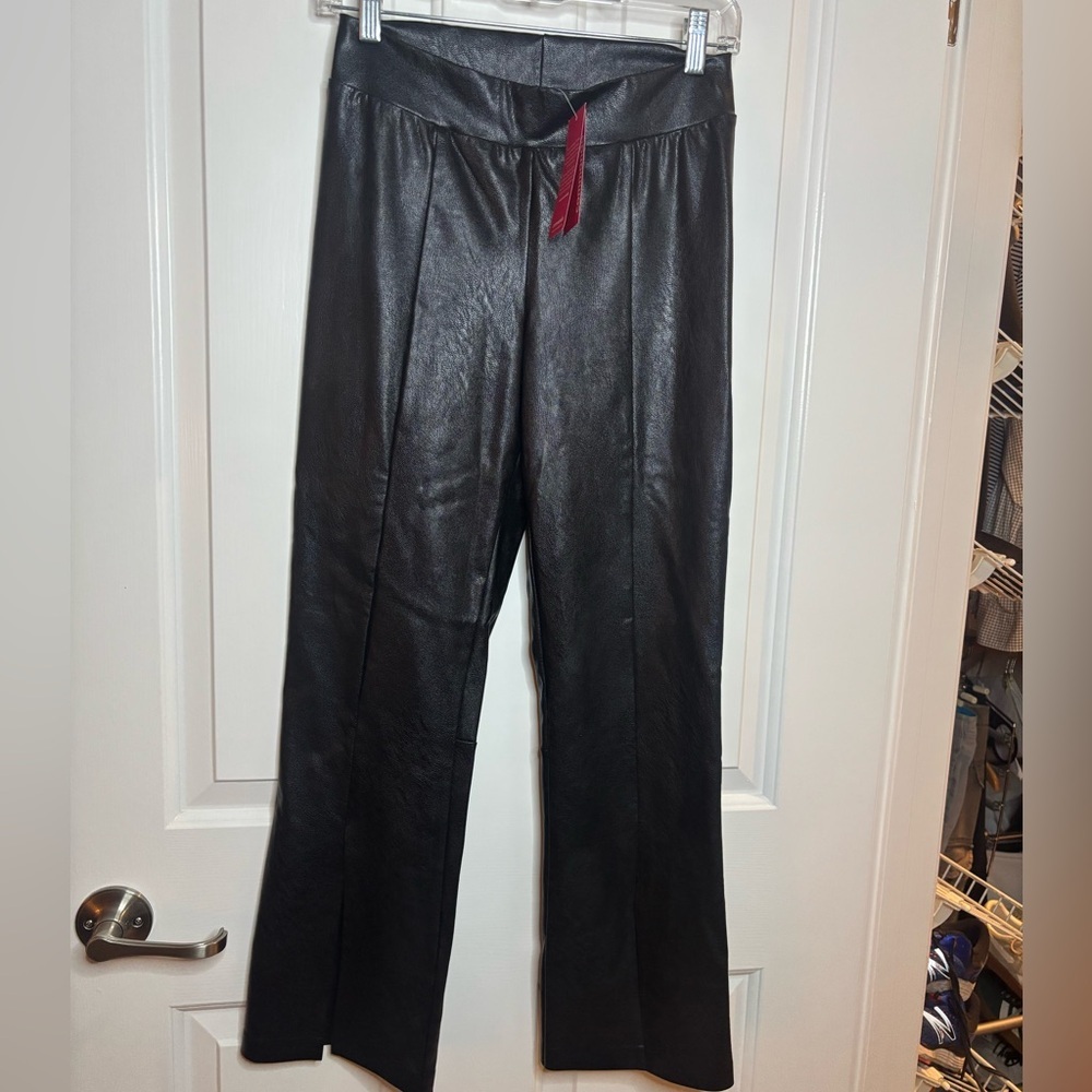 NWTCommando Black Faux Leather Split Front Pull on Pants size S